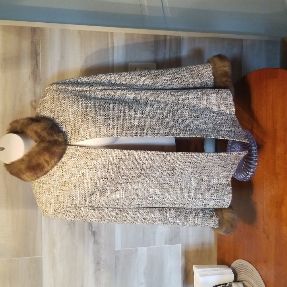 NWT Beautiful Vintage Diva by Dana Buchman Jacket/Coat